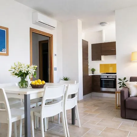 Adamo Ed Eva Lejlighedshotel Numana
