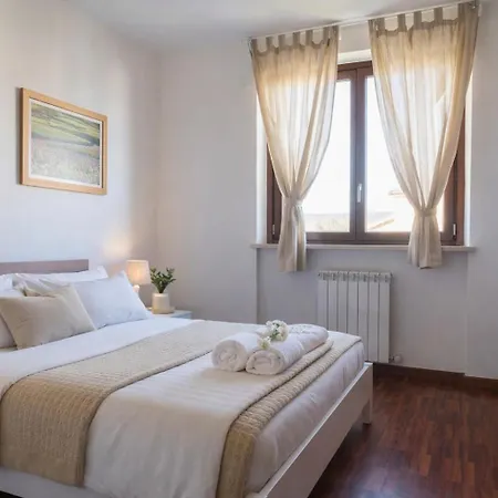 Adamo Ed Eva Lejlighedshotel