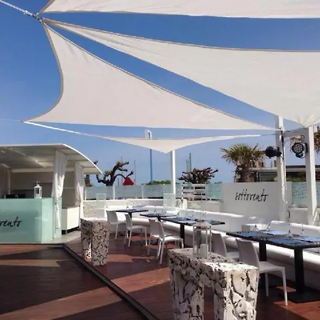 Lejlighedshotel Adamo Ed Eva 3*