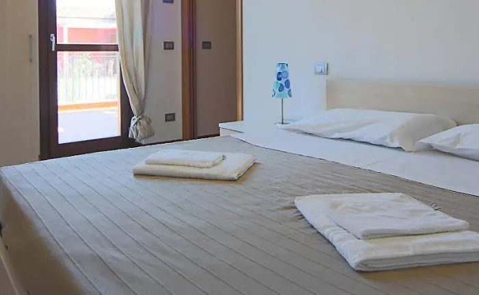 Adamo Ed Eva Aparthotel 4*