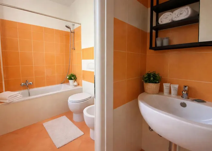 Aparthotel Adamo Ed Eva 3*