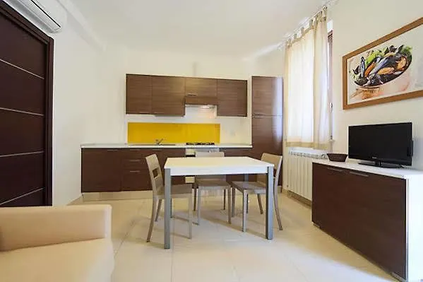 Aparthotel Adamo Ed Eva 3*